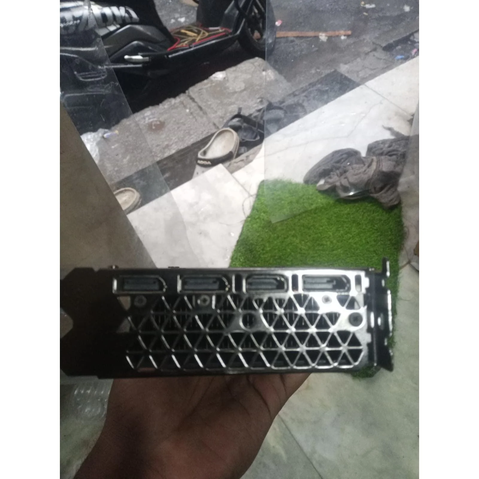Thumb 5